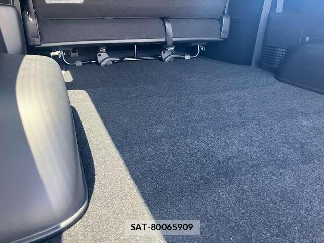 Toyota HIACE VAN 2024-05 7226271-10