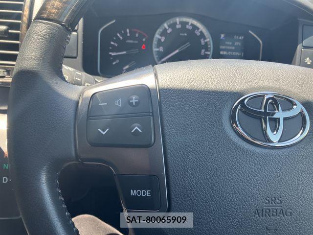 Toyota HIACE VAN 2024-05 7226271-17