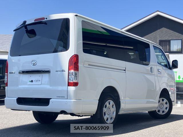 Toyota HIACE VAN 2024-05 7226271-22