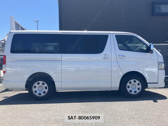Toyota HIACE VAN 2024-05 7226271-23