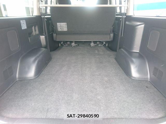 Toyota HIACE VAN 2020-01 7226235-15