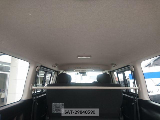 Toyota HIACE VAN 2020-01 7226235-18