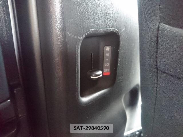 Toyota HIACE VAN 2020-01 7226235-20