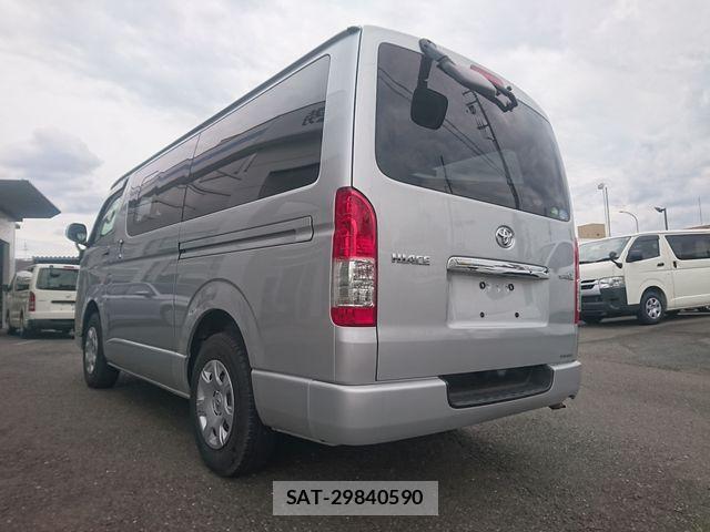 Toyota HIACE VAN 2020-01 7226235-2