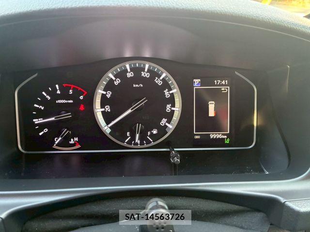 Toyota HIACE VAN 2024-06 7226267-17
