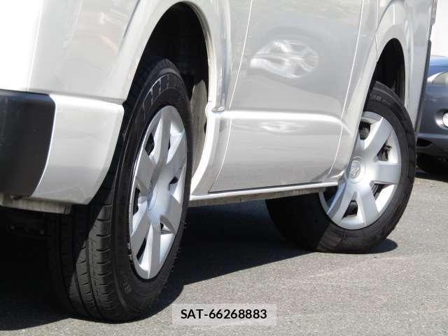 Toyota HIACE VAN 2018-10 7252634-25