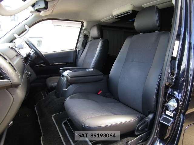 Toyota HIACE VAN 2016-07 7252628-11