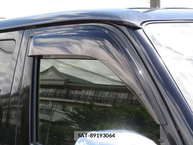 Toyota HIACE VAN 2016-07 7252628-15