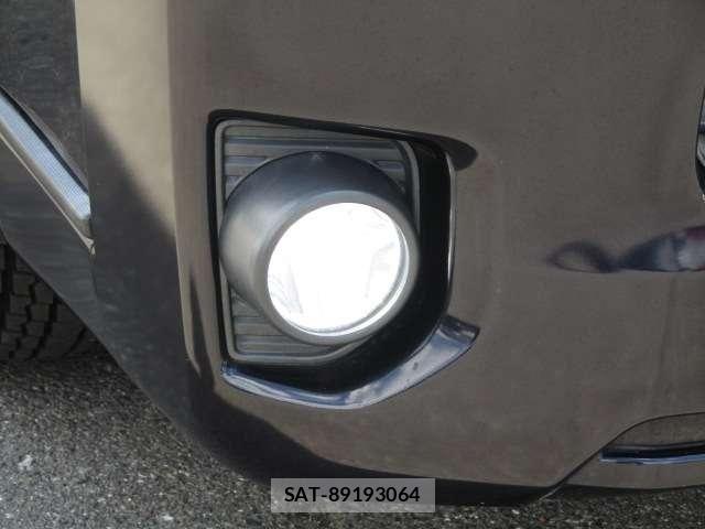 Toyota HIACE VAN 2016-07 7252628-18