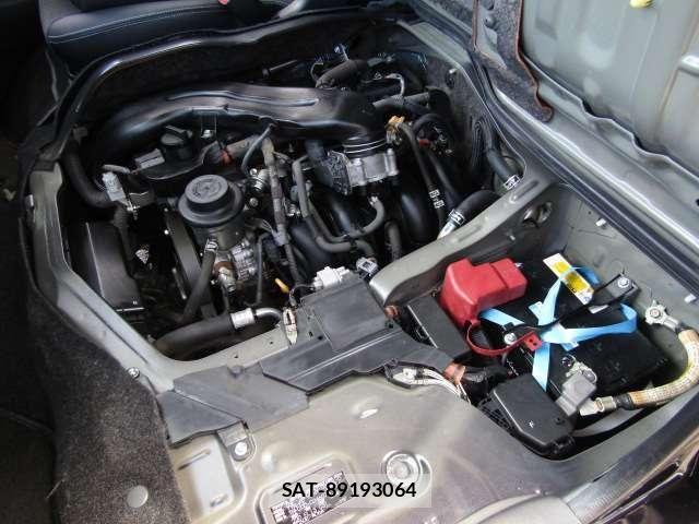 Toyota HIACE VAN 2016-07 7252628-19