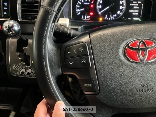 Toyota HIACE VAN 2022-07 7252616-19