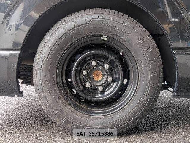 Toyota HIACE VAN 2012-06 7252622-25