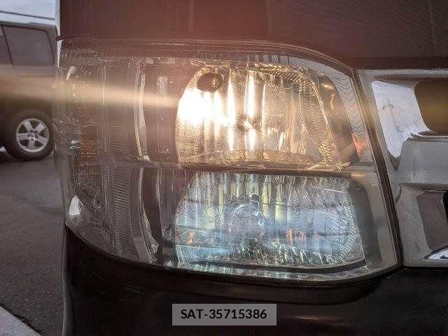 Toyota HIACE VAN 2012-06 7252622-28