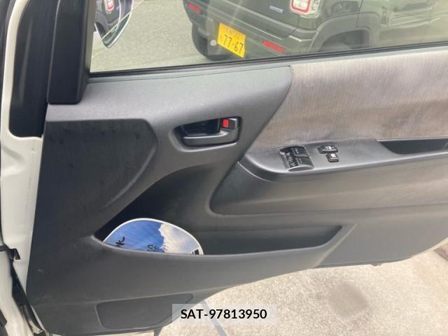 Toyota HIACE VAN 2012-03 7252629-18