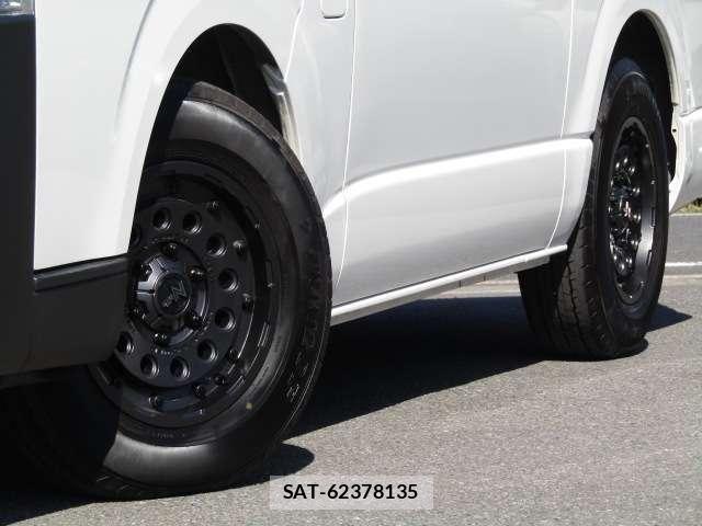 Toyota HIACE VAN 2024-07 7252611-22