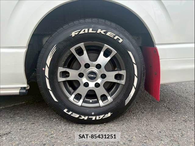 Toyota HIACE VAN 2020-06 7252614-10