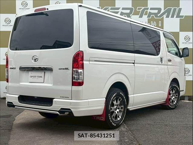 Toyota HIACE VAN 2020-06 7252614-1