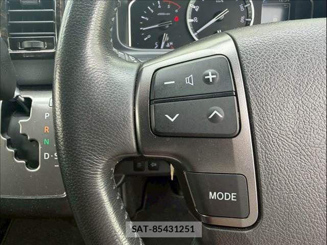 Toyota HIACE VAN 2020-06 7252614-26