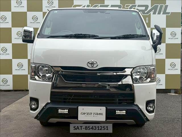 Toyota HIACE VAN 2020-06 7252614-2