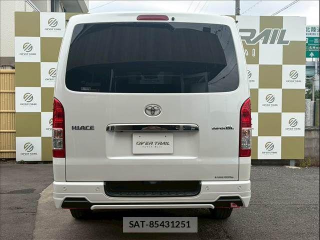 Toyota HIACE VAN 2020-06 7252614-4
