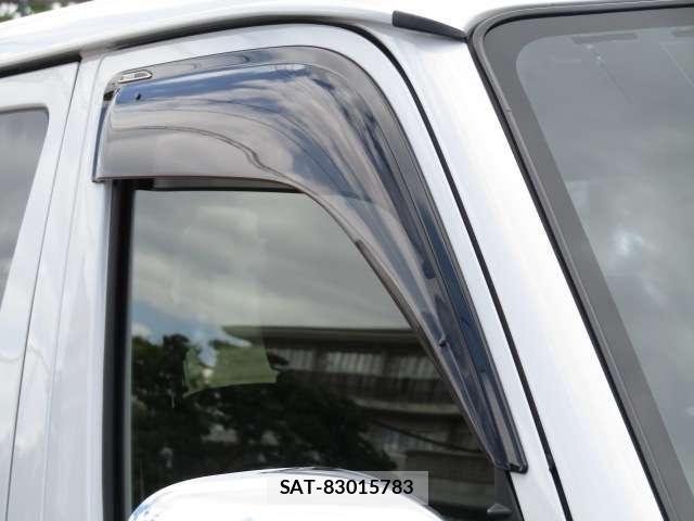 Toyota HIACE VAN 2020-02 7252619-16