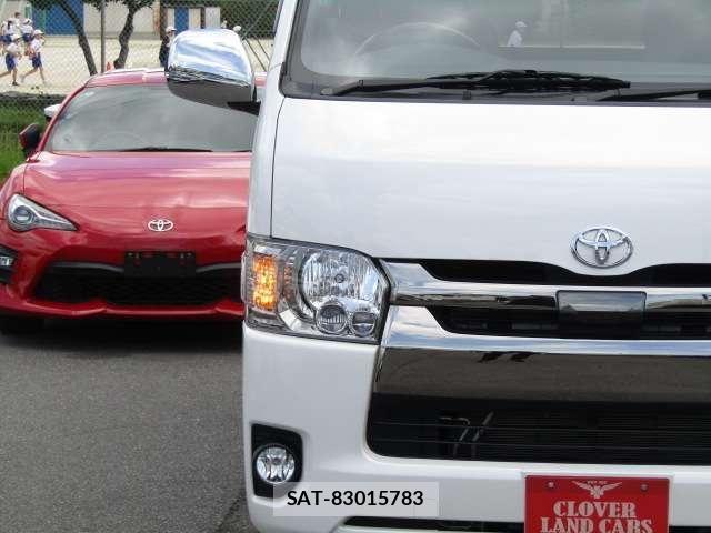 Toyota HIACE VAN 2020-02 7252619-22
