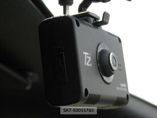 Toyota HIACE VAN 2020-02 7252619-4