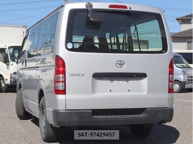 Toyota HIACE VAN 2021-04 7252615-1
