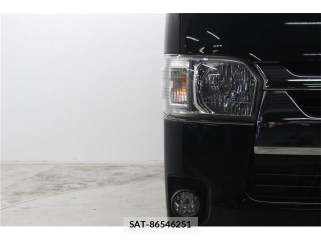 Toyota HIACE VAN 2021-11 7252621-11