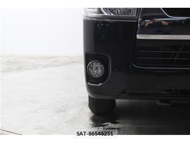 Toyota HIACE VAN 2021-11 7252621-12