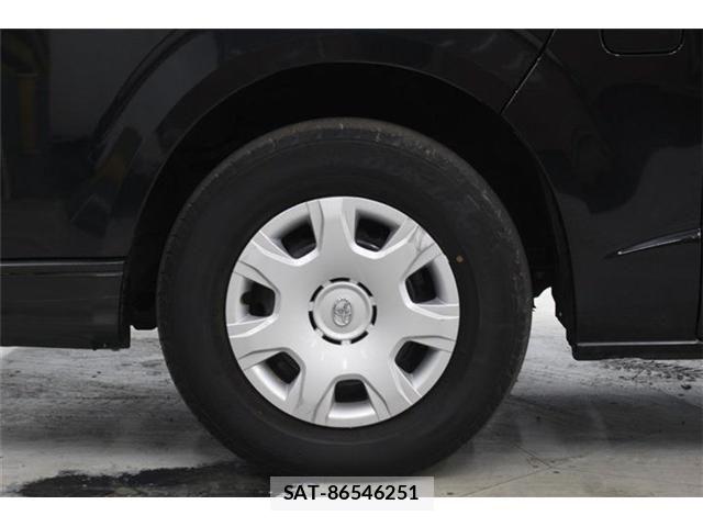 Toyota HIACE VAN 2021-11 7252621-23