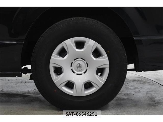 Toyota HIACE VAN 2021-11 7252621-24