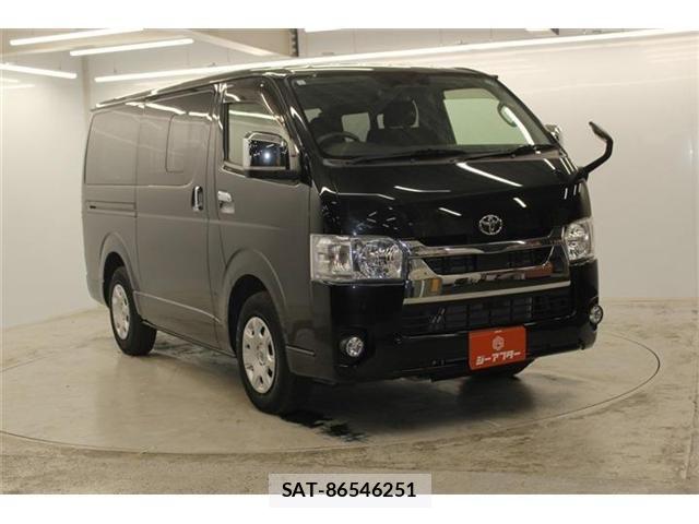 Toyota HIACE VAN 2021-11 7252621-2