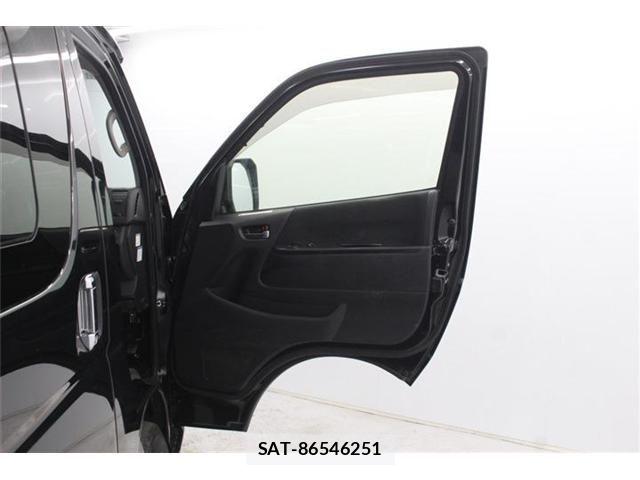 Toyota HIACE VAN 2021-11 7252621-29