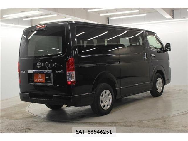 Toyota HIACE VAN 2021-11 7252621-4