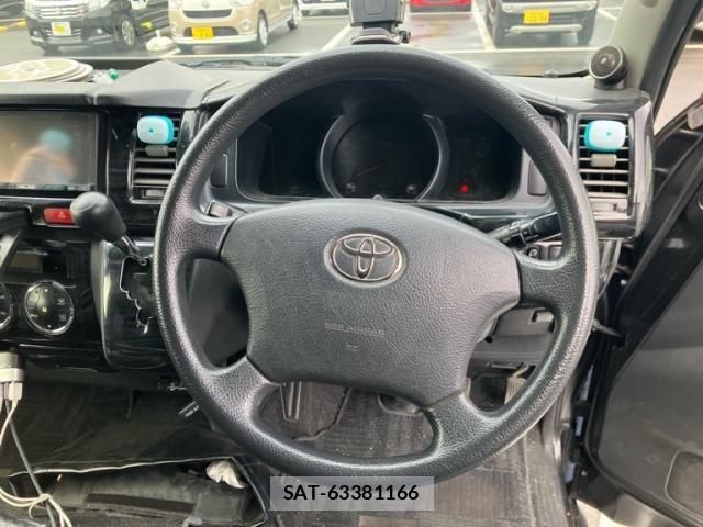 Toyota HIACE VAN 2012-02 7252631-13
