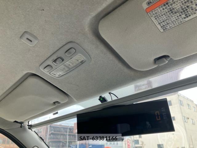 Toyota HIACE VAN 2012-02 7252631-27