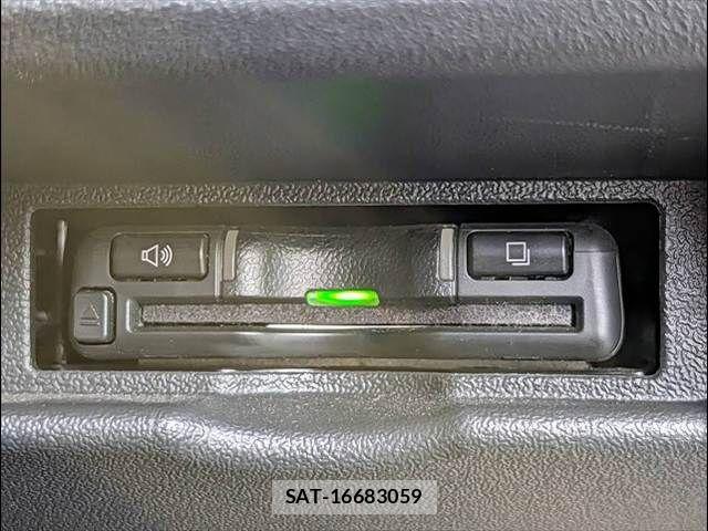 Toyota HIACE VAN 2022-04 7252613-9