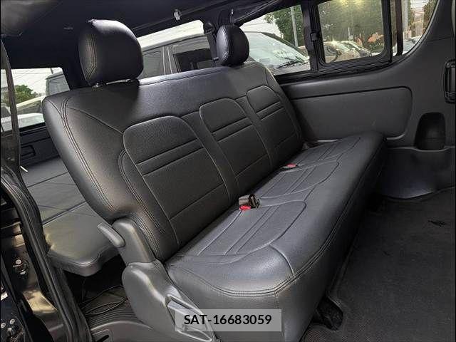 Toyota HIACE VAN 2022-04 7252613-11