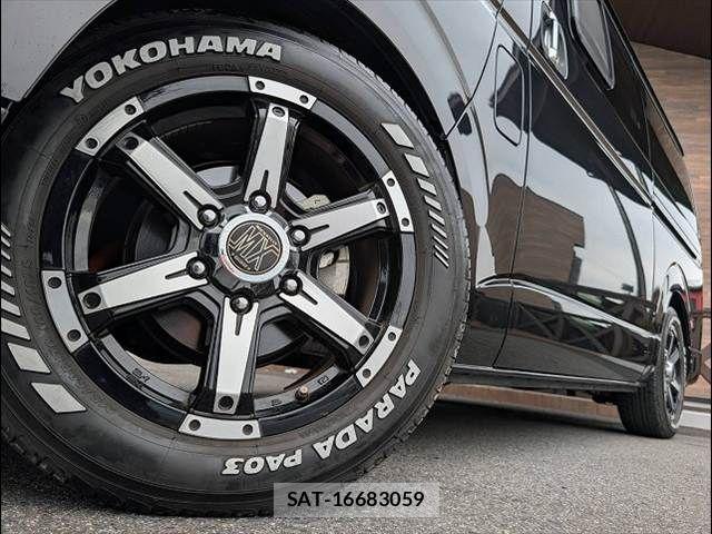 Toyota HIACE VAN 2022-04 7252613-19