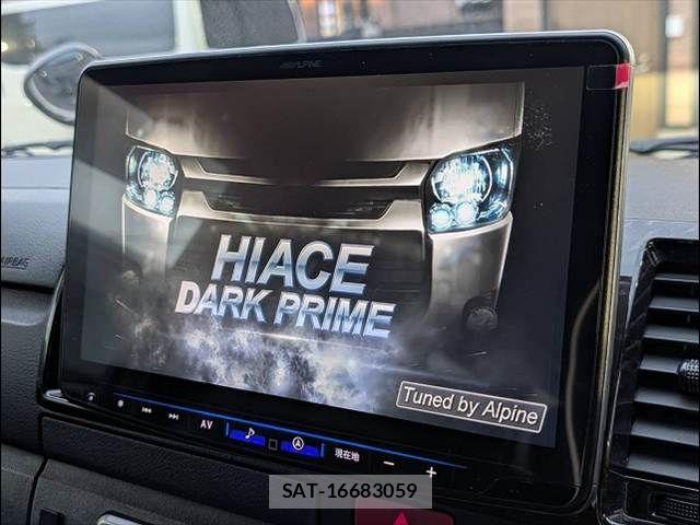 Toyota HIACE VAN 2022-04 7252613-2