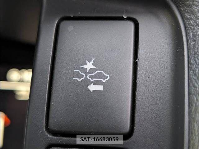 Toyota HIACE VAN 2022-04 7252613-5