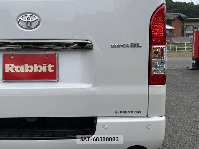 Toyota HIACE VAN 2024-05 7252618-11