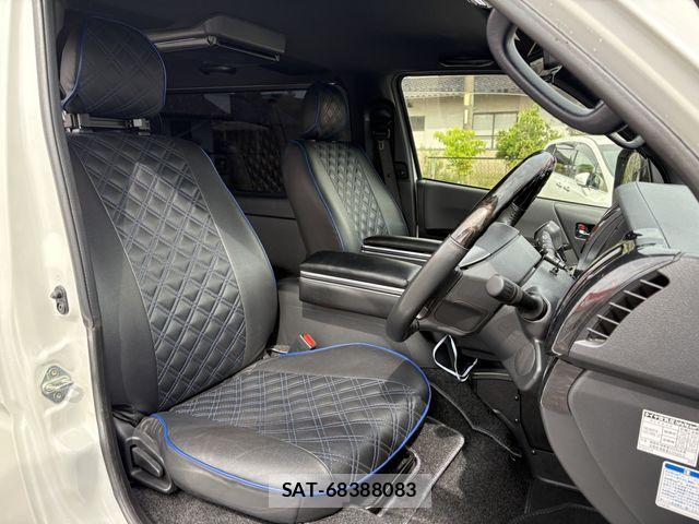 Toyota HIACE VAN 2024-05 7252618-16