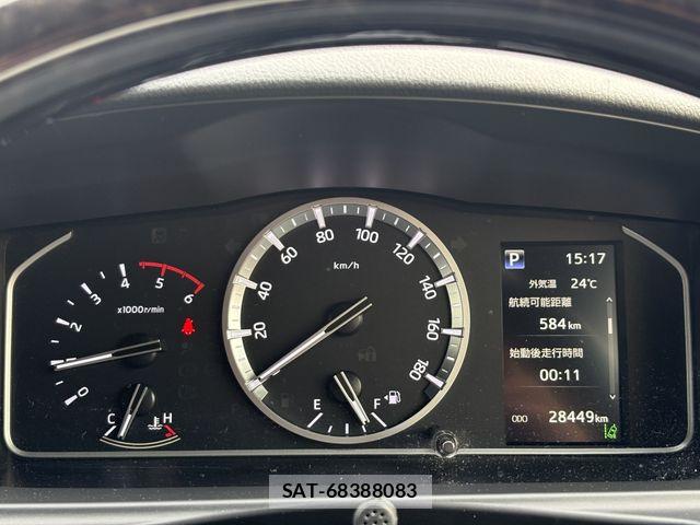 Toyota HIACE VAN 2024-05 7252618-21