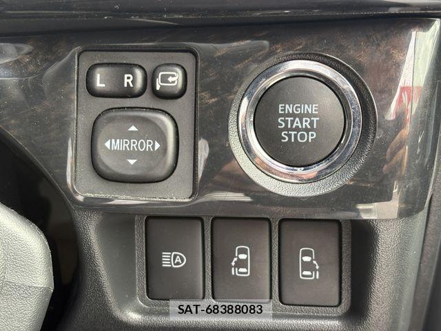 Toyota HIACE VAN 2024-05 7252618-26