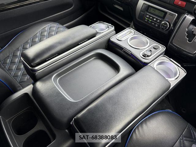 Toyota HIACE VAN 2024-05 7252618-29