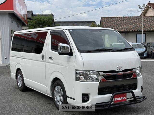 Toyota HIACE VAN 2024-05 7252618-4