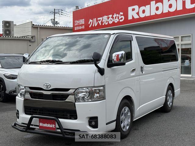 Toyota HIACE VAN 2024-05 7252618-5