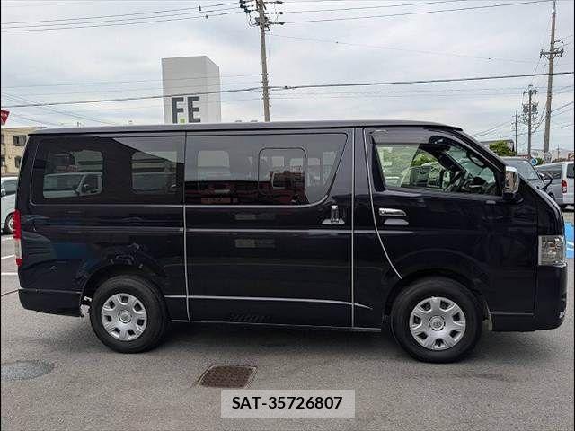 Toyota HIACE VAN 2024-02 7252610-13